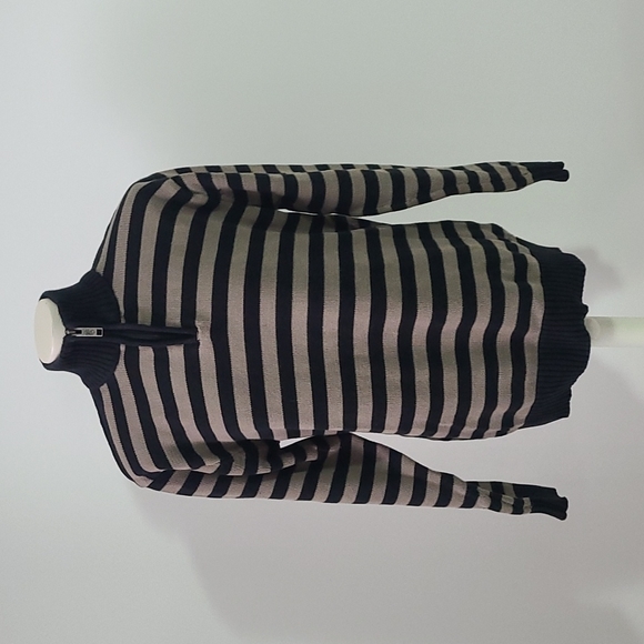 4/$20 ❤️ Striped Zip Turtleneck Sweater (L) - Picture 1 of 5